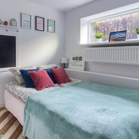 M&R Apartament Smart&Bright Batorego 16, Netflix, Free Wifi, Metro I Park Pole Mokotowskie, Stodola, Self Check-In, 5 Minut Od Centrum Warszawa Eksteriør bilde