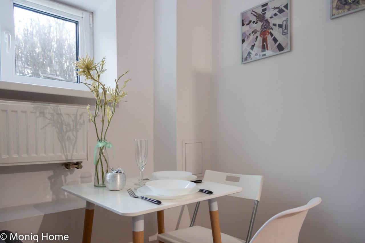 M&R Apartament Smart&Bright Batorego 16, Netflix, Free Wifi, Metro I Park Pole Mokotowskie, Stodola, Self Check-In, 5 Minut Od Centrum Warszawa Eksteriør bilde